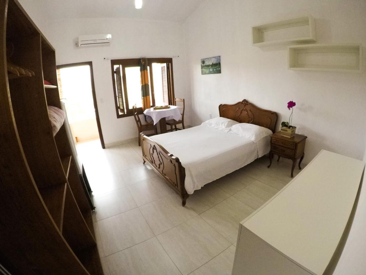 Residencial De Cesaro Hotell Garopaba Eksteriør bilde
